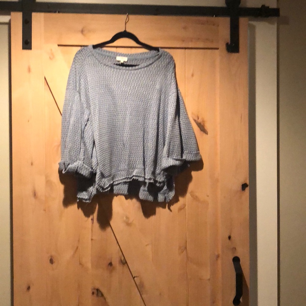 UMGEE blue sweater